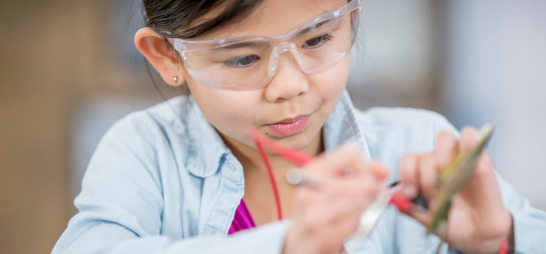 Young girl scientist